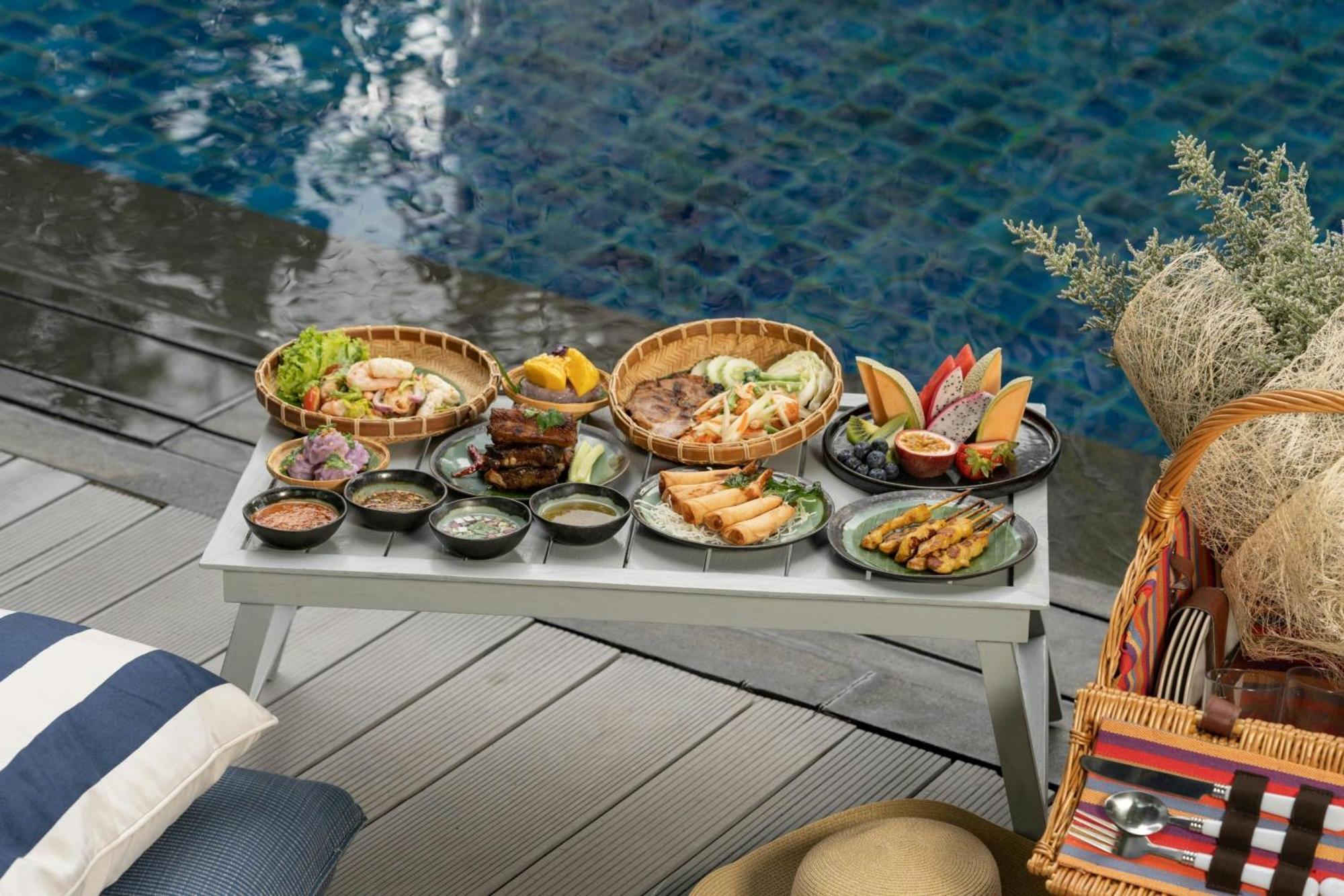The Athenee Hotel, A Luxury Collection Hotel, Bangkok Esterno foto